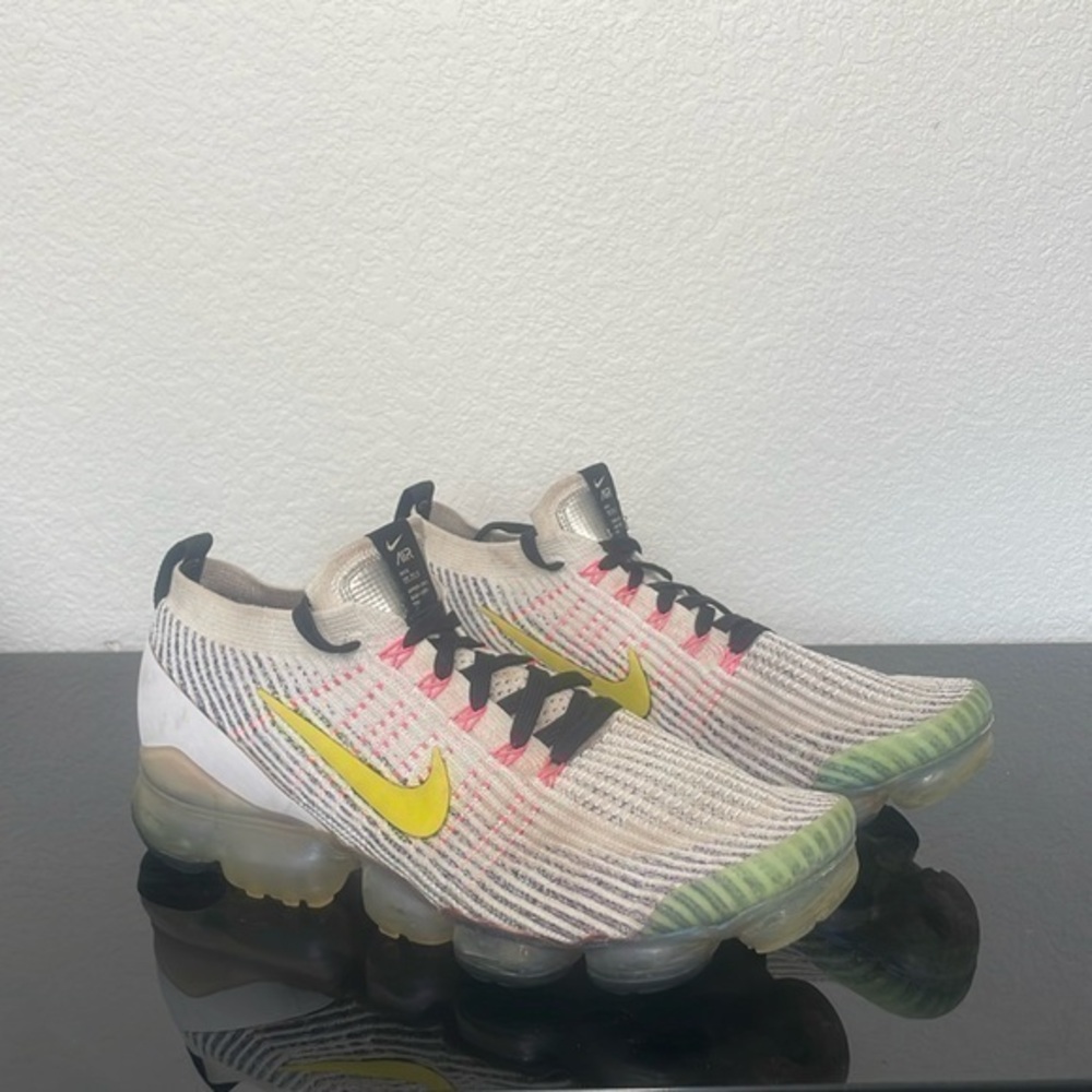 Nike Air Vapormax Flyknit 3 ‘White Dynamic Yellow’